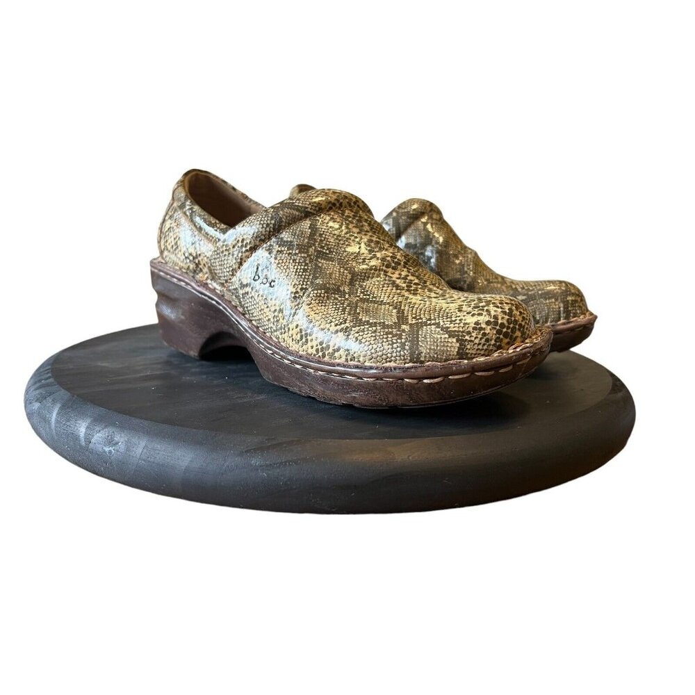 BOC Born Concept Shoes Women Sz 8 Peggy‎ Snake Print Slip On Clogs C00087 Brown